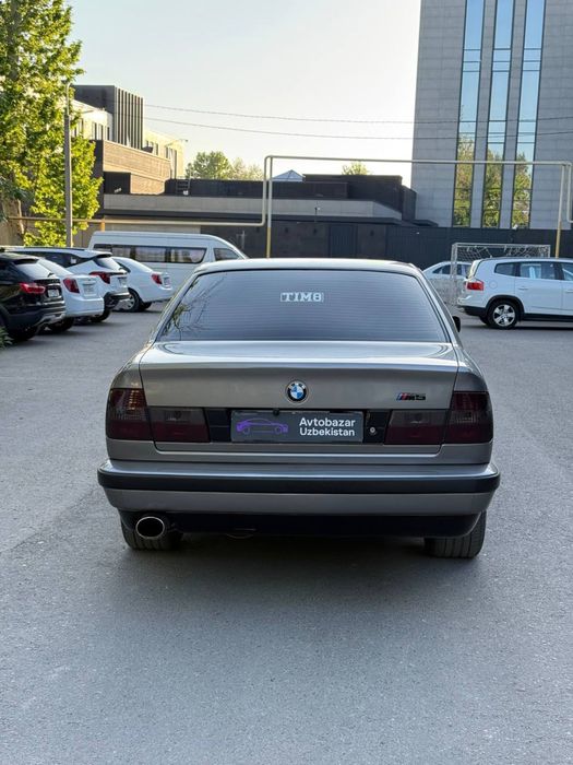 •BMW E34 2.5L (M50)•