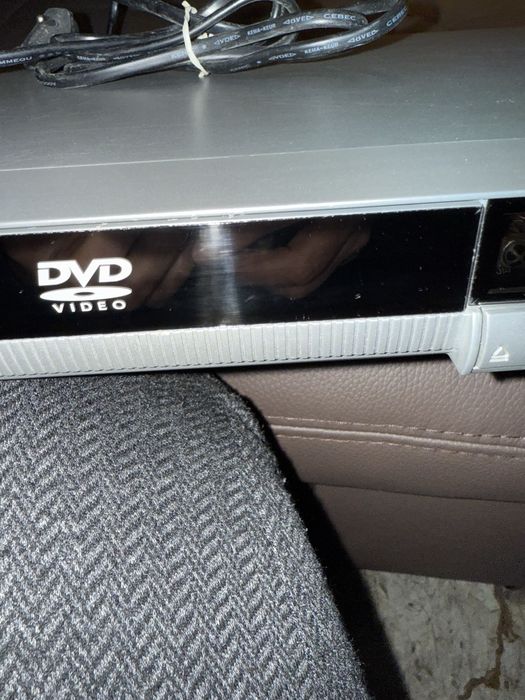 DVD,цена 5 евро.Mustek