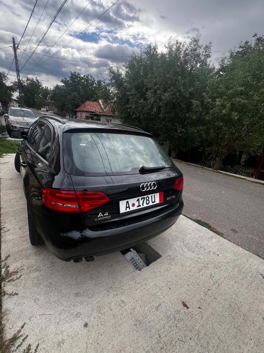Vand Audi A4 B8!