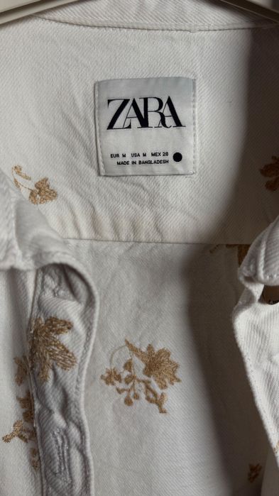 Jachetă denim ușoară Zara