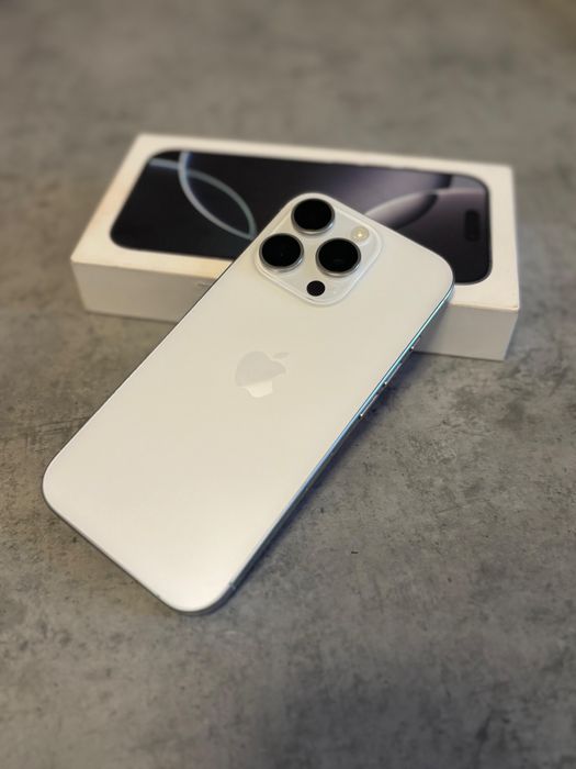 iPhone 16 Pro White Titanium - Impecabil, Baterie 95%, Full Box!