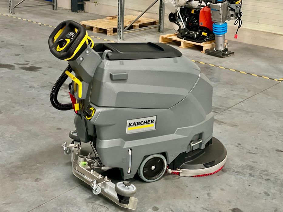 De inchiriat Masina de spalat pardoseli BD 50/50 C