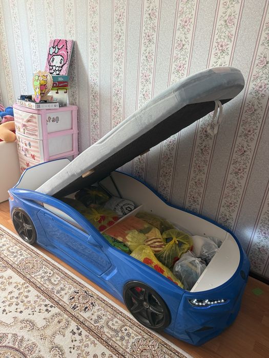 Детская машинка кровать