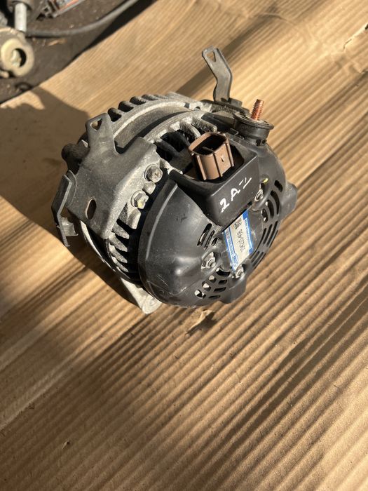 Генератор на тойота 2.4 2AZ