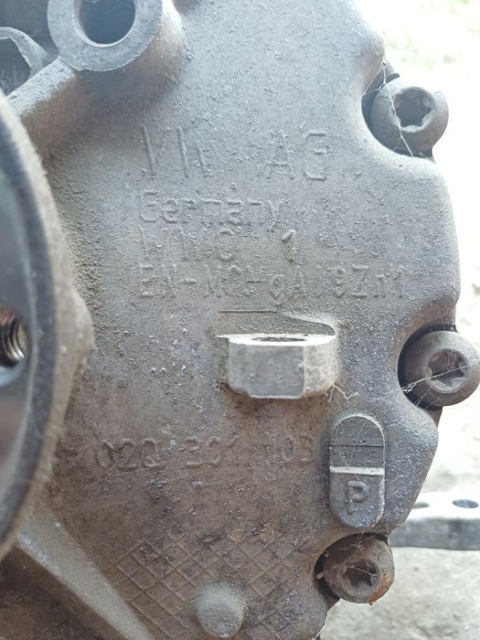 Cutie viteze manuala start stop Volkswagen, Audi, cod 02Q301103P