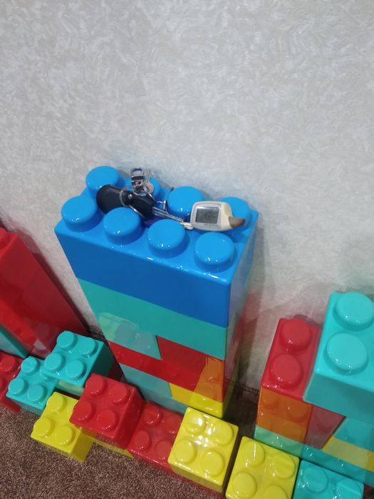 Лего-30х15х15 см. Розноцветныий Доставка бесплатно