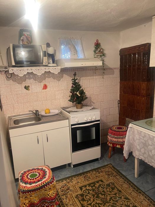 Vand casa in sat caldarusanca , com. Glodeanu sarat