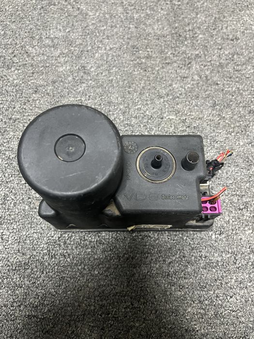 Компрессор центрального замка Ауди А4 б5