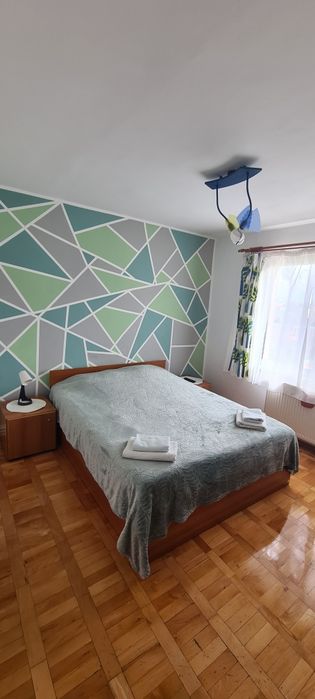 Inchiriez apartament cu 2 camere