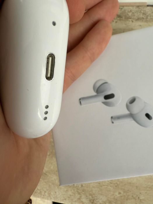 AirPods pro 2 noi nefolosite