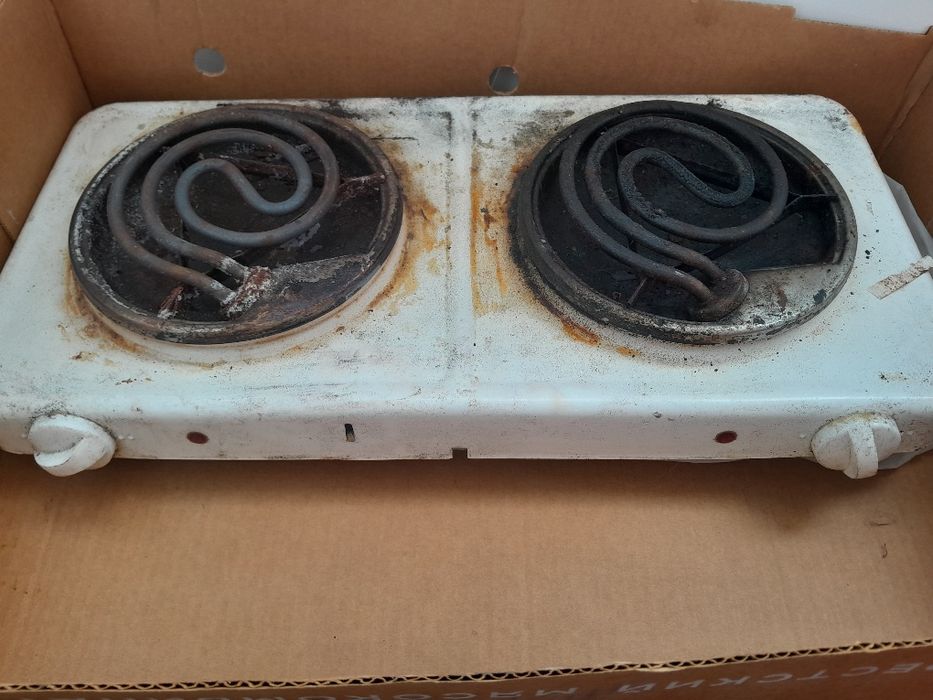 Продам электрическую плитку