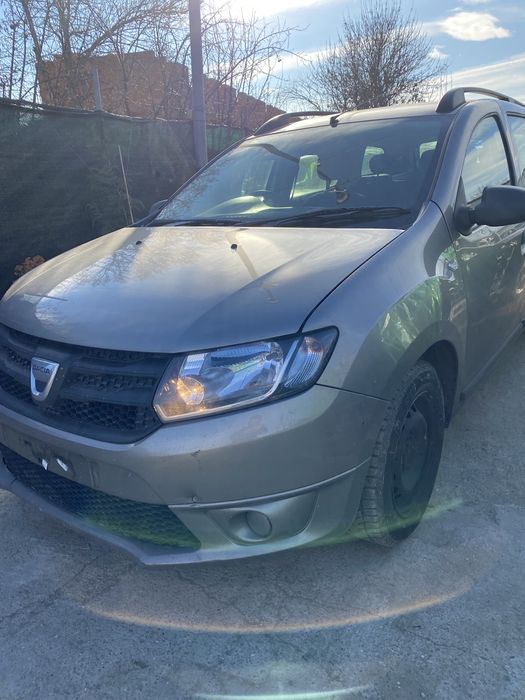 Aripă dreapta spate Dacia Logan MCV 2014