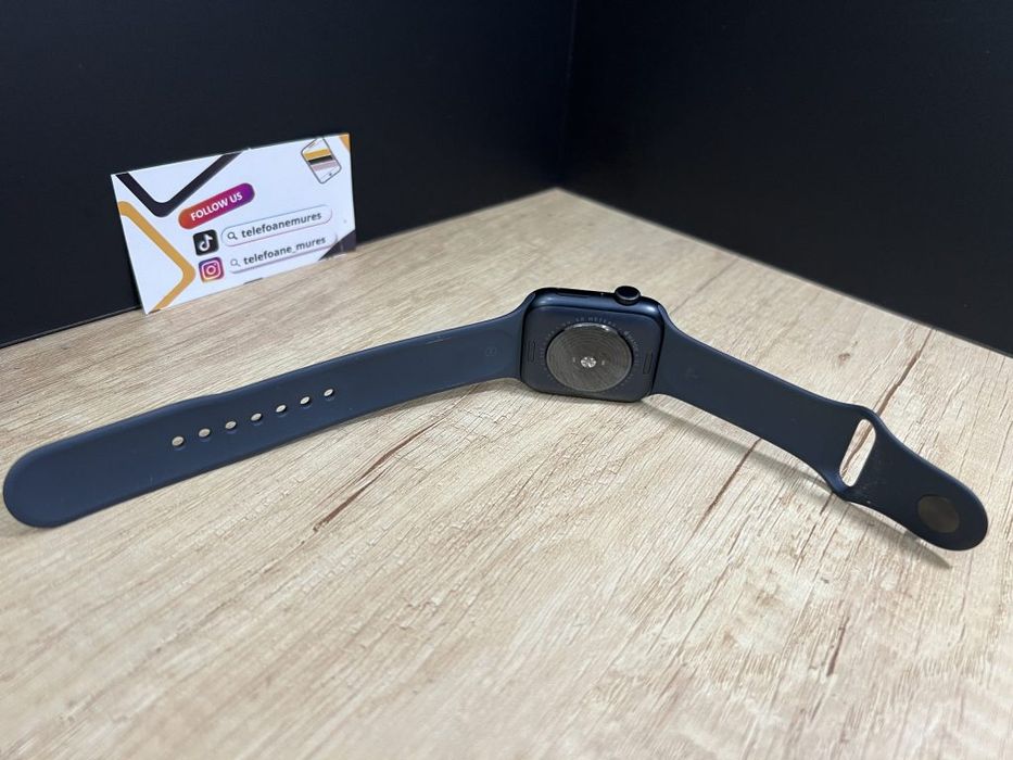 Apple Watch SE 3 44mm Midnight Second-Hand Foarte Bun 2 ani garanție,