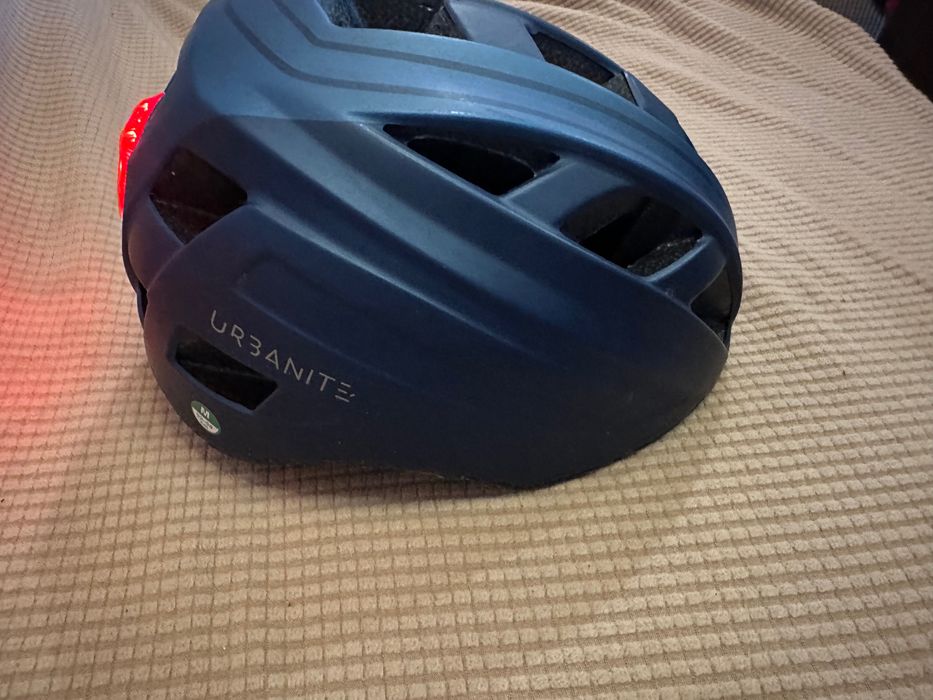 Каска за велосипед