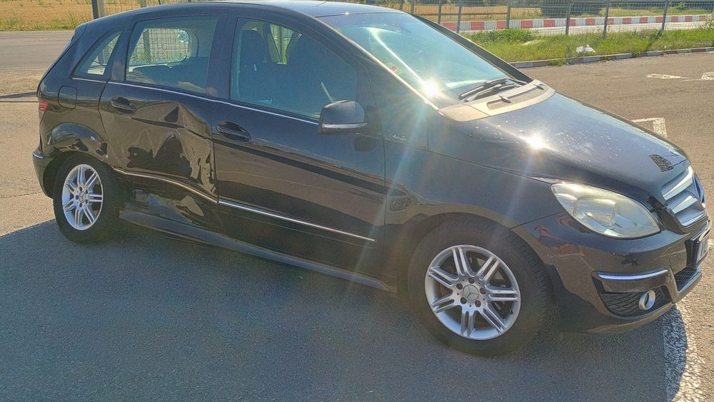 MERCEDES-BENZ B-Class