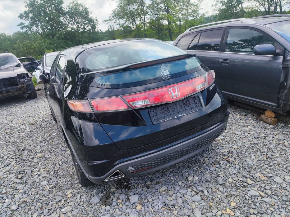 Honda Civic 8th на части хонда сивик