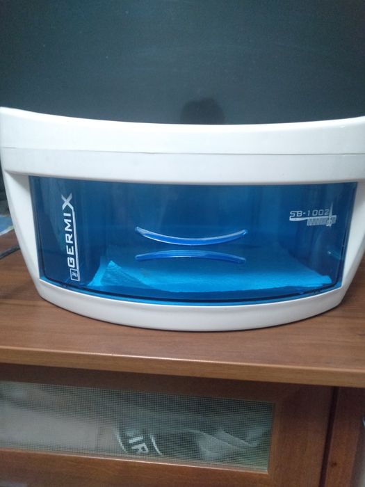 Ультрафиолетовый стерилизатор