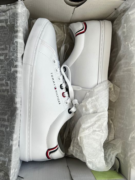 Кроссовки Tommy Hilfiger