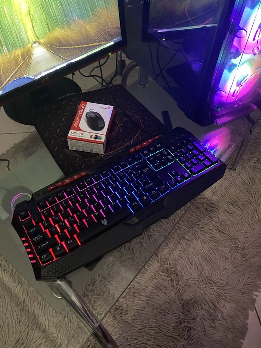 PC i7 / 16GB RAM / Quadro / 1TB SSD / Periferice