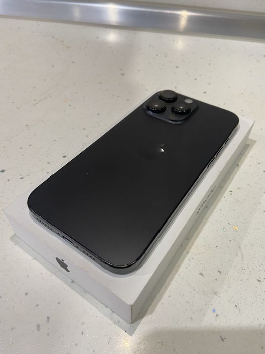 iPhone 16 Pro Max 256 gb