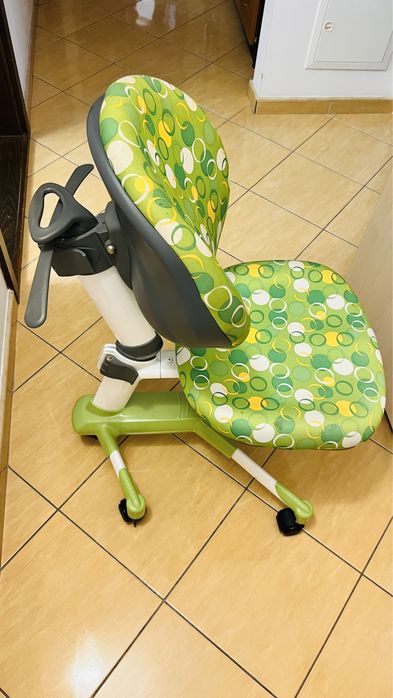 Vand scaun ergonomic Kid metal verde  Mobexpert
