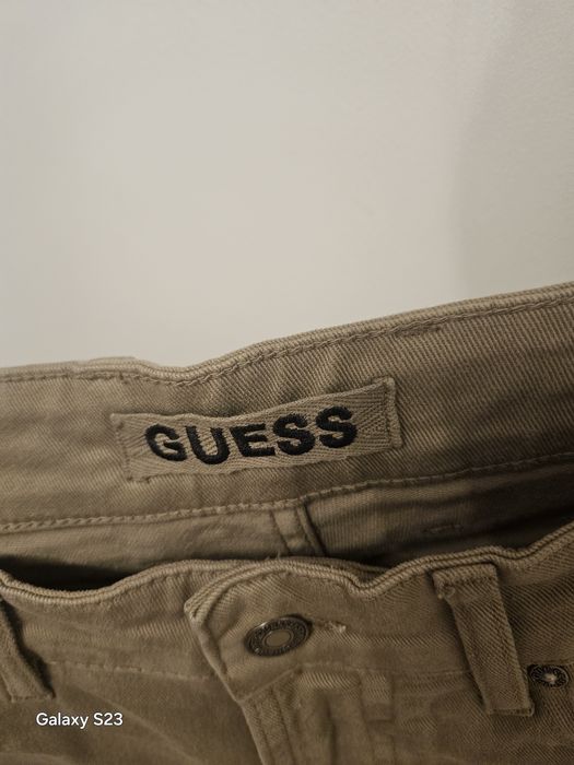 Pantalon scurt din denim elastic ptr barbati