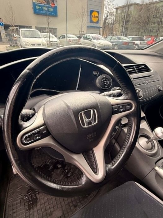 Продавам Honda Civic 2. 2 i-CTDi