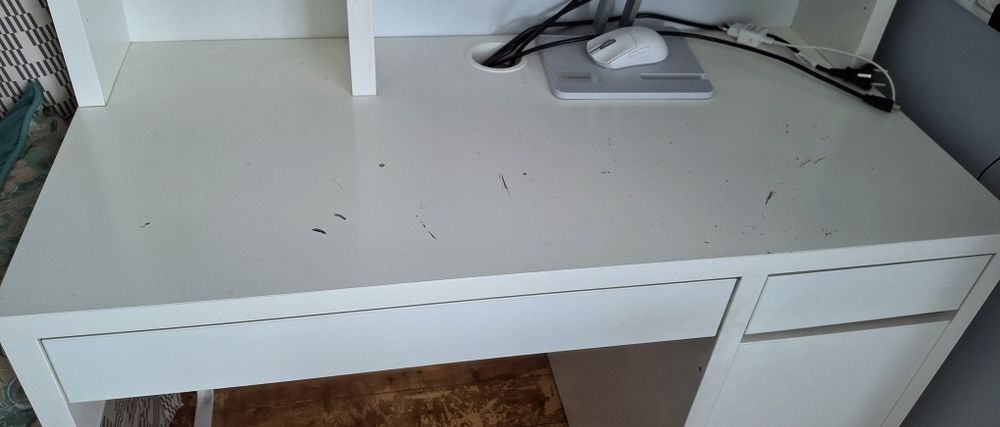 Компьютерный Стол IKEA Микке 105х50х139см