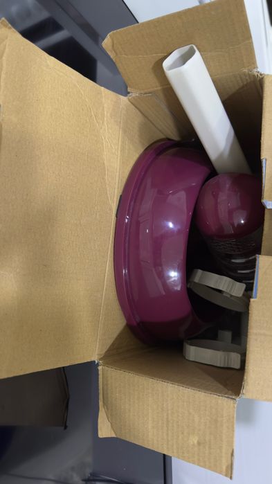 Продается новая поилка для собак и кошек «Чистые Усы»