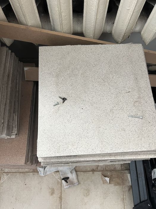 Кафель 40х40, 20х20, и 4 шт 60х60