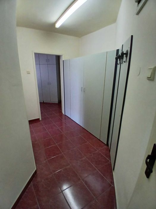 Продава се Офис в Силистра, Център - 62 кв.м за 1049 €/кв.м - Снимка #3