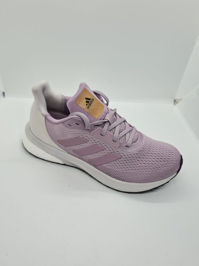 Adidas Astrarun Boost EG5835 nr. 36 2 3 Bacau OLX.ro