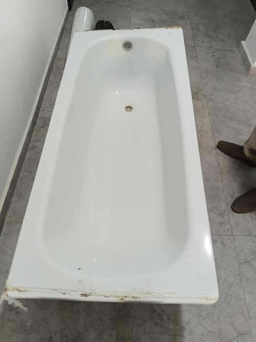 Продам б/у ванну, сталь, 160×70