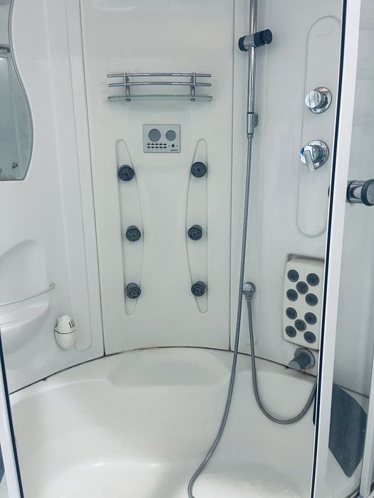 Продам душевую кабину бу