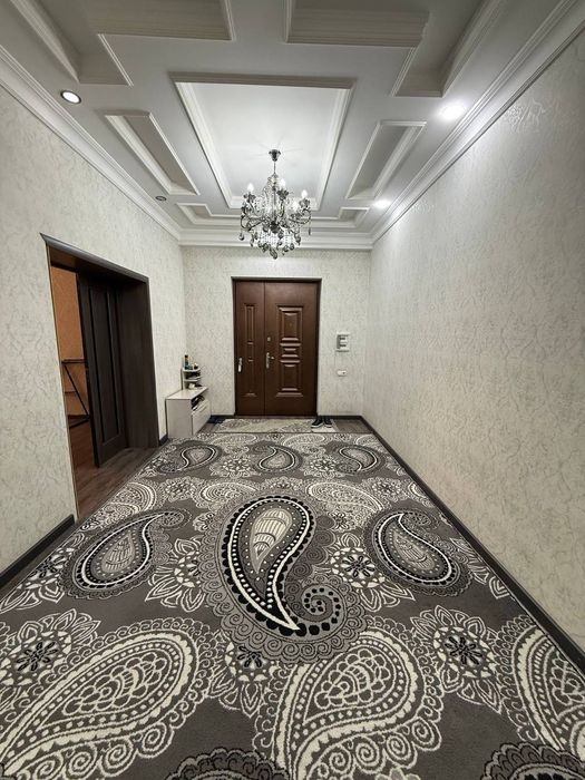 ChilonzorSotiladi dombrabod gavxar7/5 mahalla  85kv mebel texnikasi