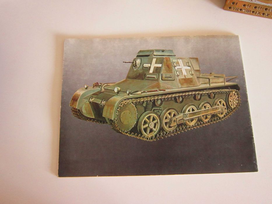 revista  Panzer 1 Waffen Arsenal,Germany 1976 1st edition