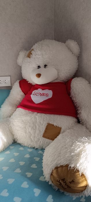 Продам медведя Тедди 130 см.