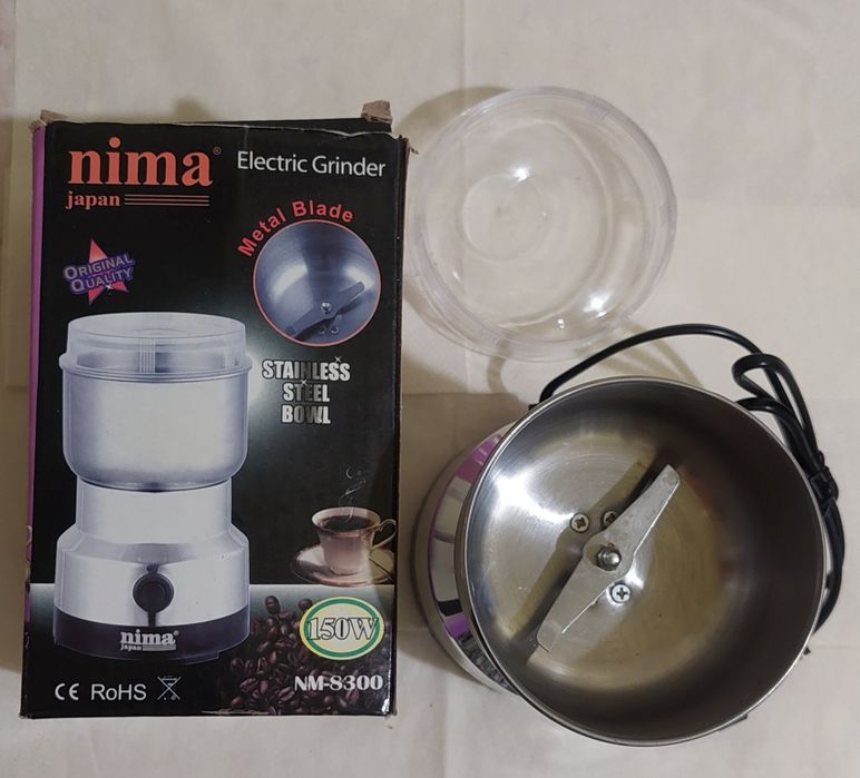 Въртяща се ДИСКО LED Лампа,Кафемелачка,мини Чопър