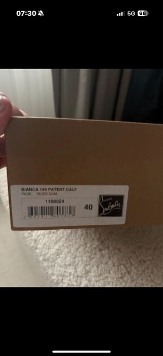 Pantofi christian louboutin originali