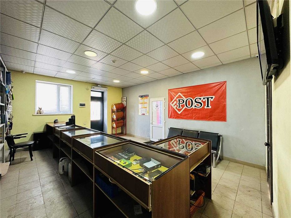 На окраине города предлагаем автокомплекс ПОСТ