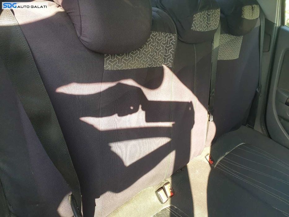 Interior Textil Fara Incalzire Scaune Fata Stanga Dreapta si Bancheta cu Spatar Opel Corsa D 4 Usi 2006 - 2014 [C0040]