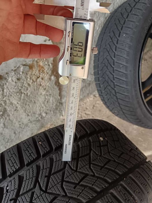Зимни гуми 225/40/18