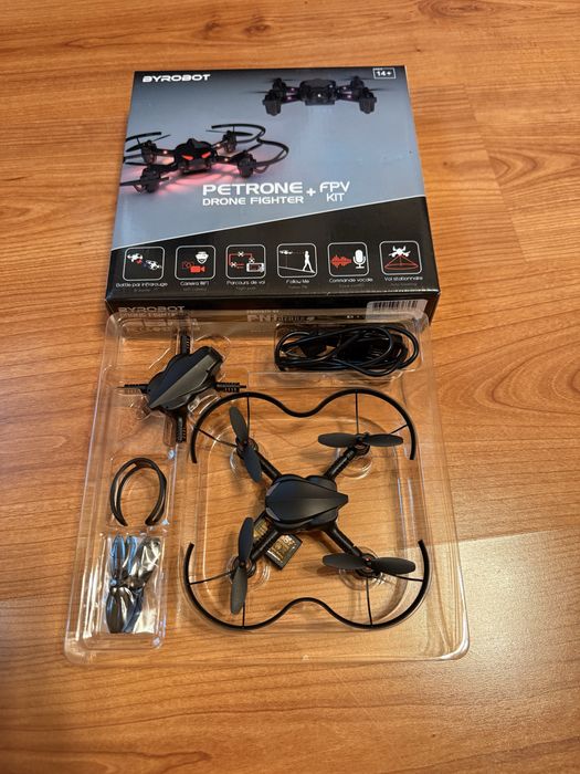 Drona ByRobot Petrone Drone Fighter + Kit FPV