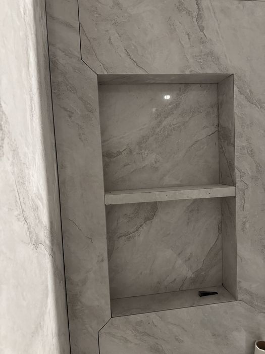 Кафельщик профиссиональный плиточник.