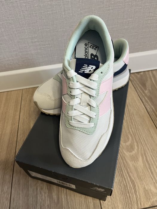 Кроссовки New balance 237