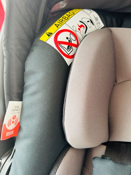 Scoică auto bebeluș GRACO – aproape nouă