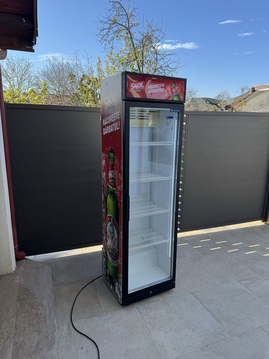 Vitrina frigorifica / frigider bauturi LED ECO afisaj digital