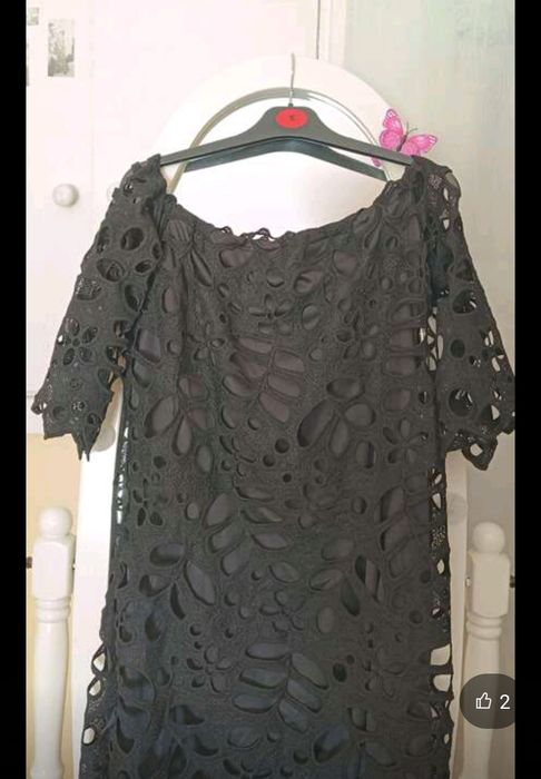 Официална .рокля с дантела