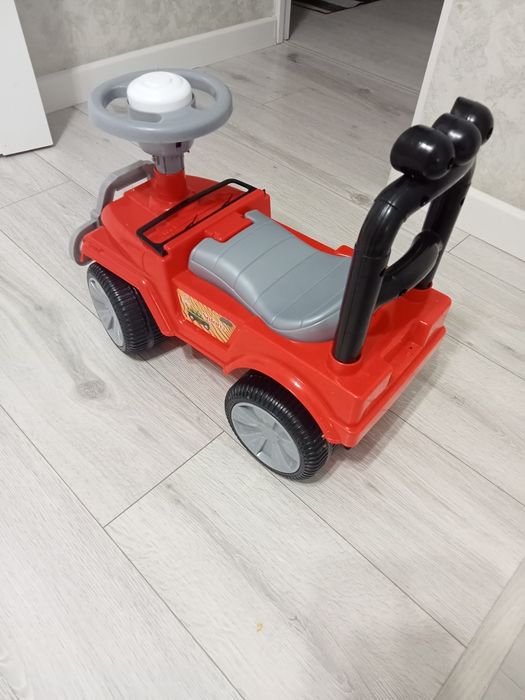 Машина детский Срочно