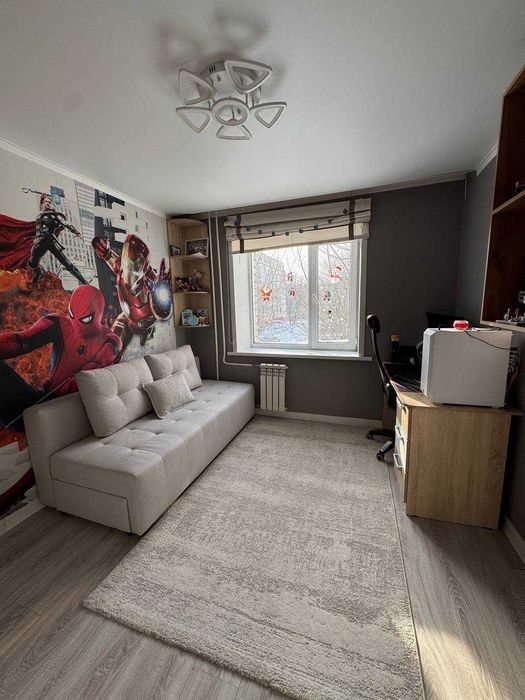 Продам 3 комнатну квартиру